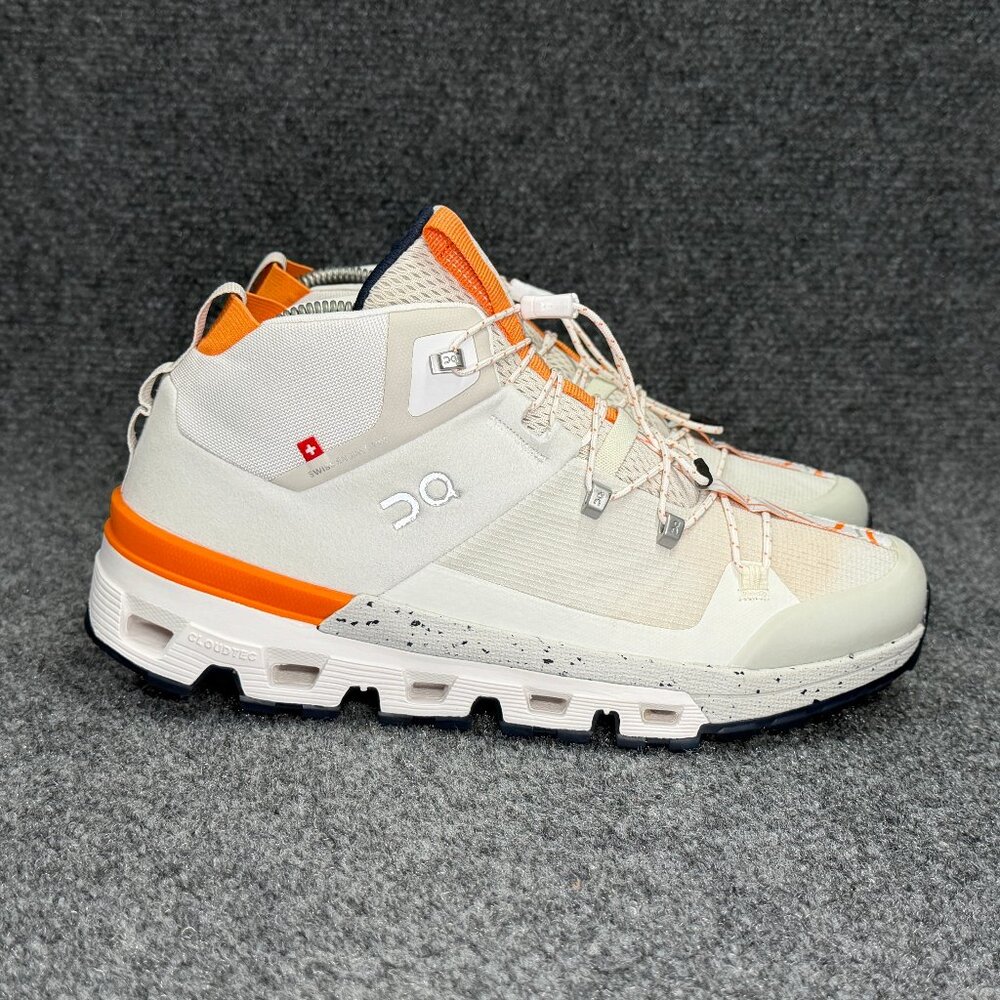 On Running‎ Cloudtrax Trail Hiking Shoes Women's 8.5 Frost White Orange Athletic
